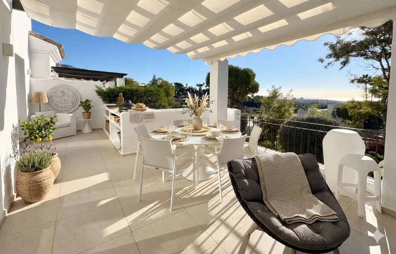 Penthouse in Nueva Andalucía