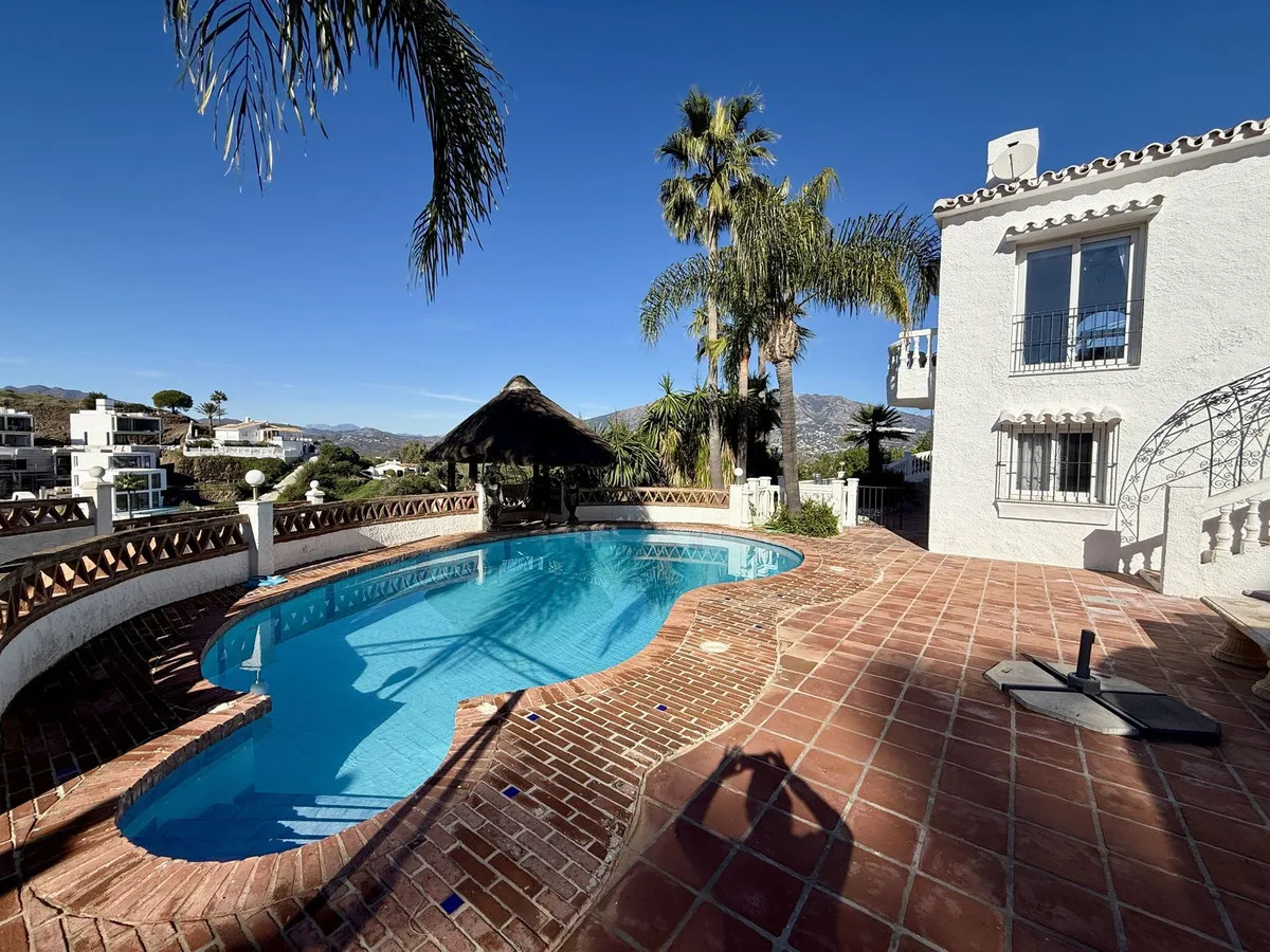 Villa independiente in Cerros del Aguila