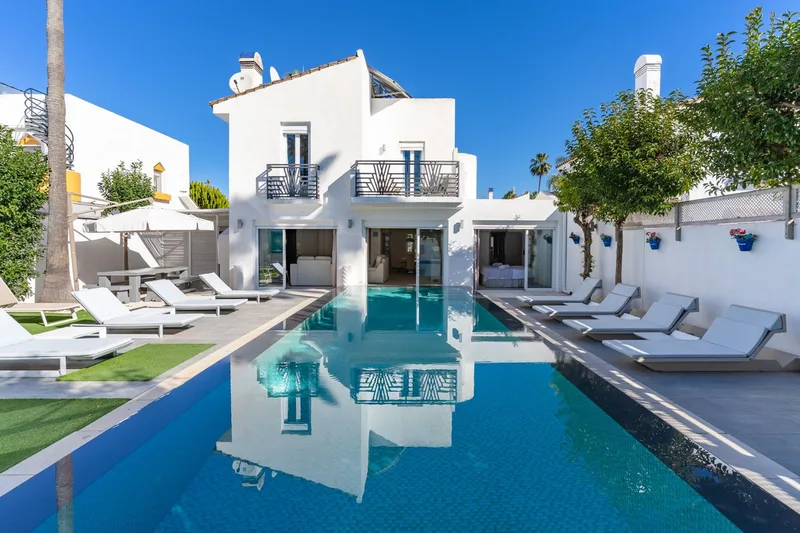 Detached Villa in Estepona