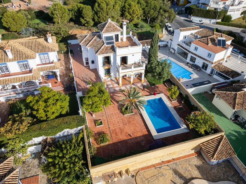 Detached Villa in Arroyo de la Miel