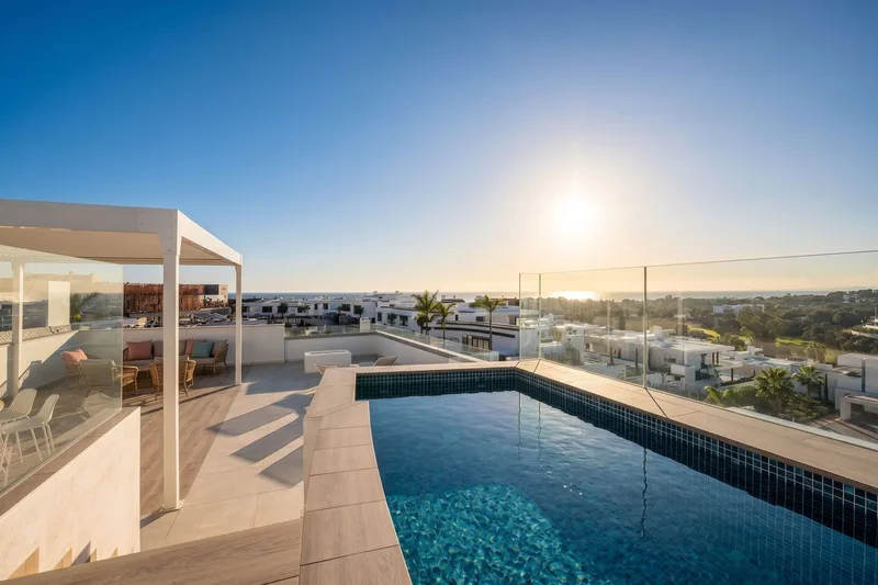 Penthouse · Santa Clara