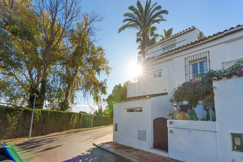Townhouse in Guadalmina Baja
