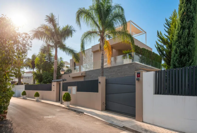 Villa indipendente · The Golden Mile