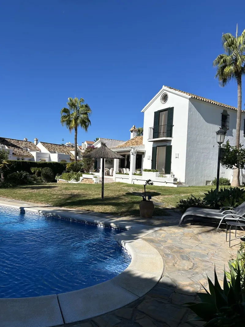 Villa indipendente · New Golden Mile