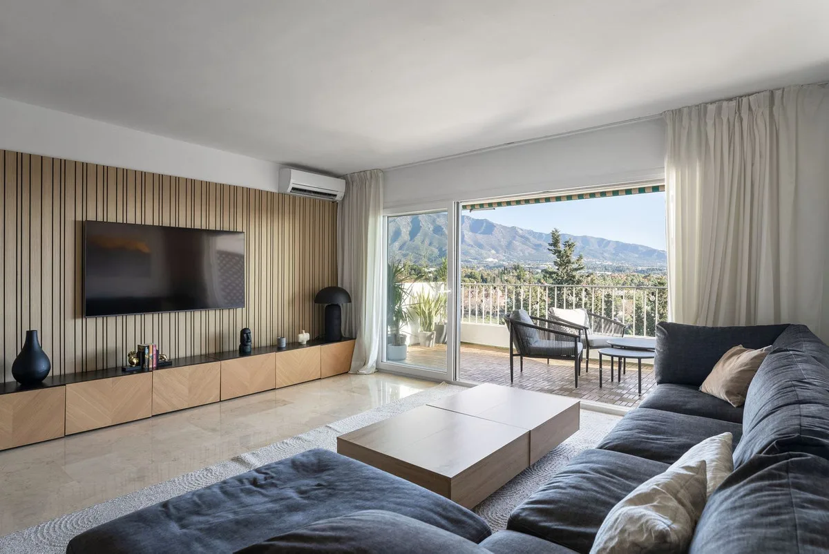 Ático apartamento in Nueva Andalucía