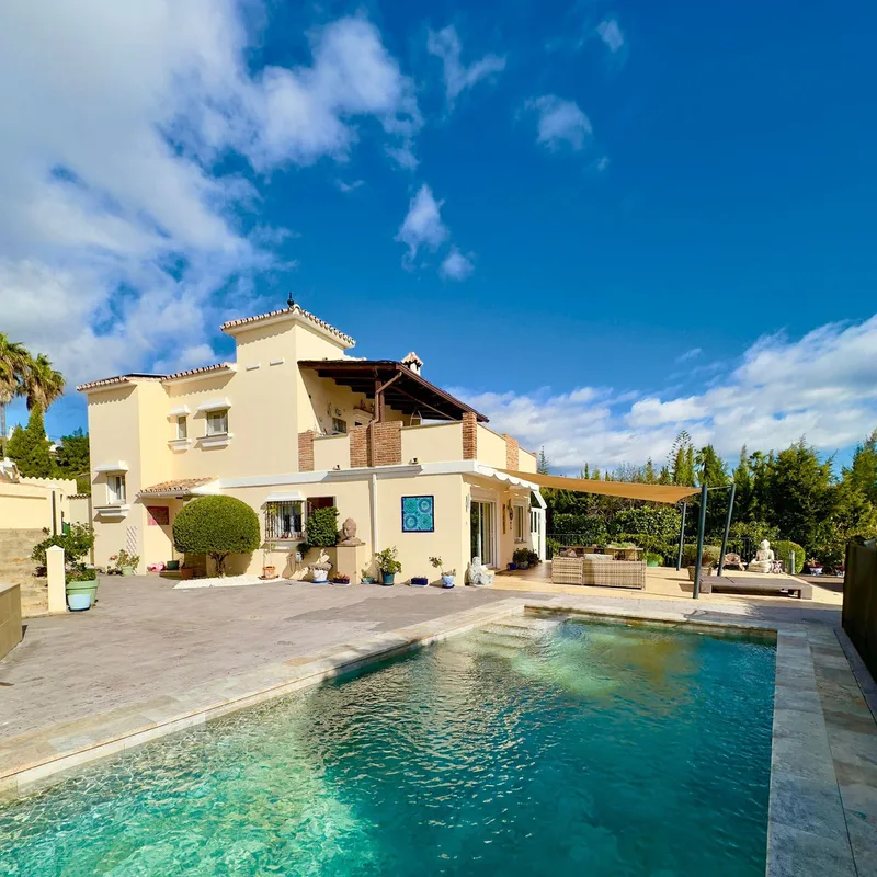 Freistehende Villa · Estepona