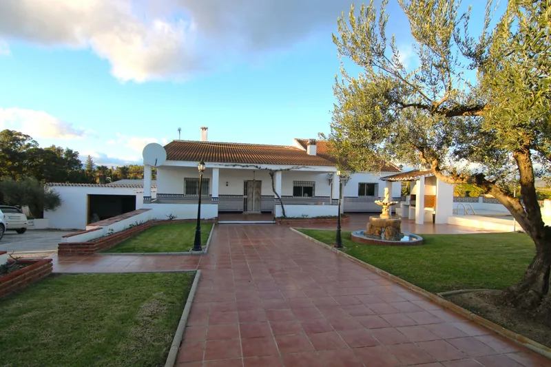 Detached Villa in Alhaurín el Grande