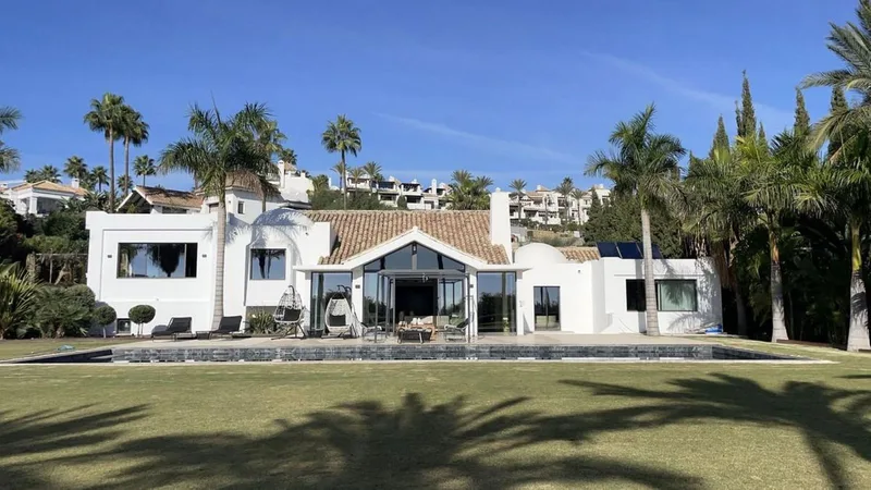 Fritliggende villa · Benahavís