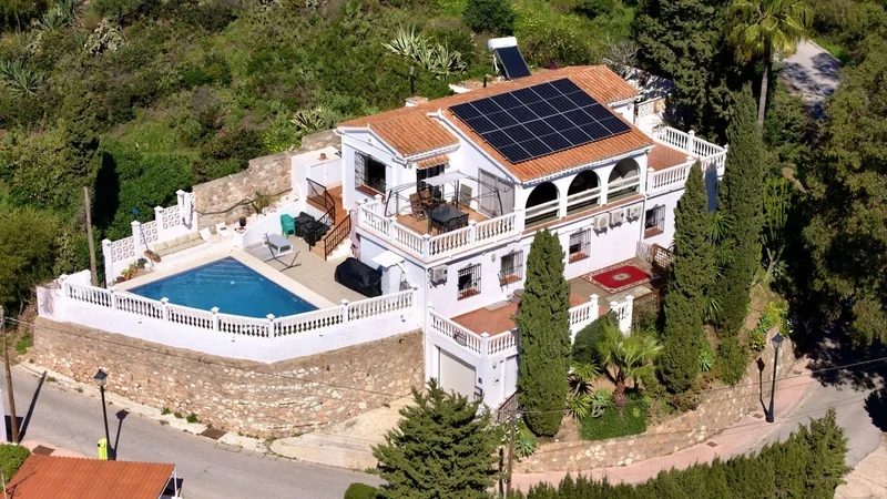 Detached Villa in Fuengirola