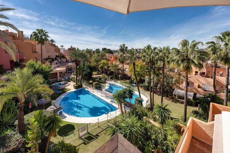 Townhouse in Nueva Andalucía
