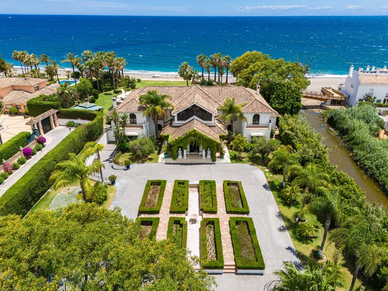 Villa independiente · Estepona