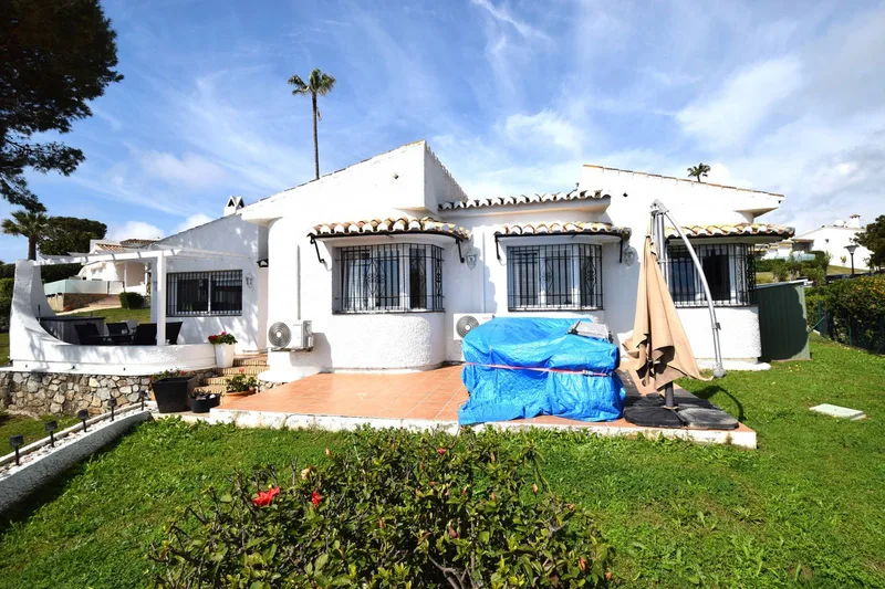Vrijstaande villa · La Cala de Mijas