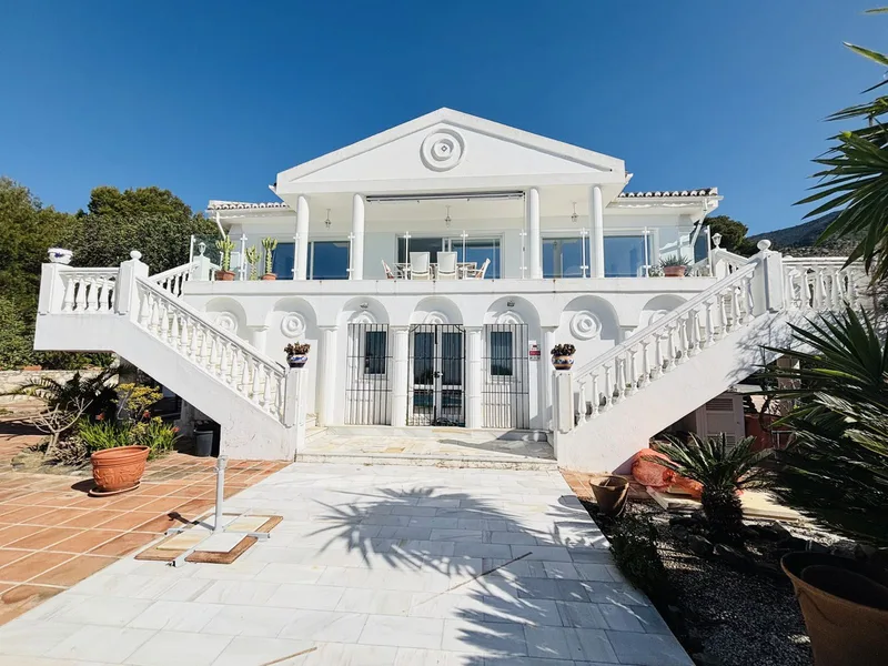 Villa independente · Valtocado