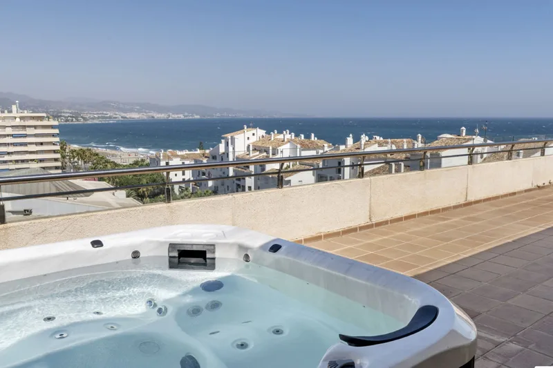 Toppleilighet · Puerto Banús
