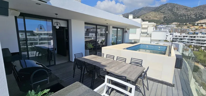 Penthouse · Higueron