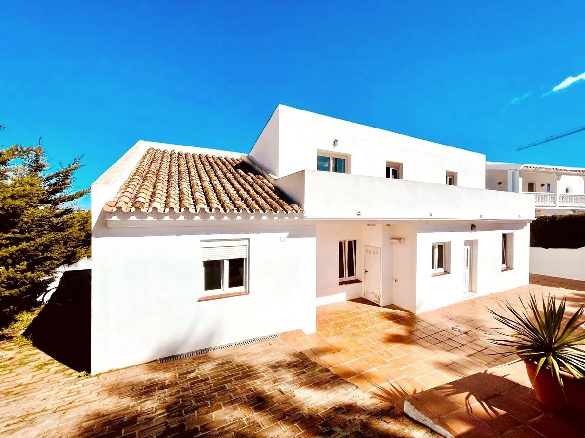 Villa independiente in La Duquesa