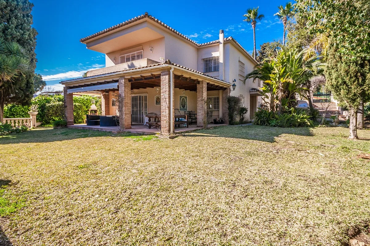 Villa independiente in Calahonda