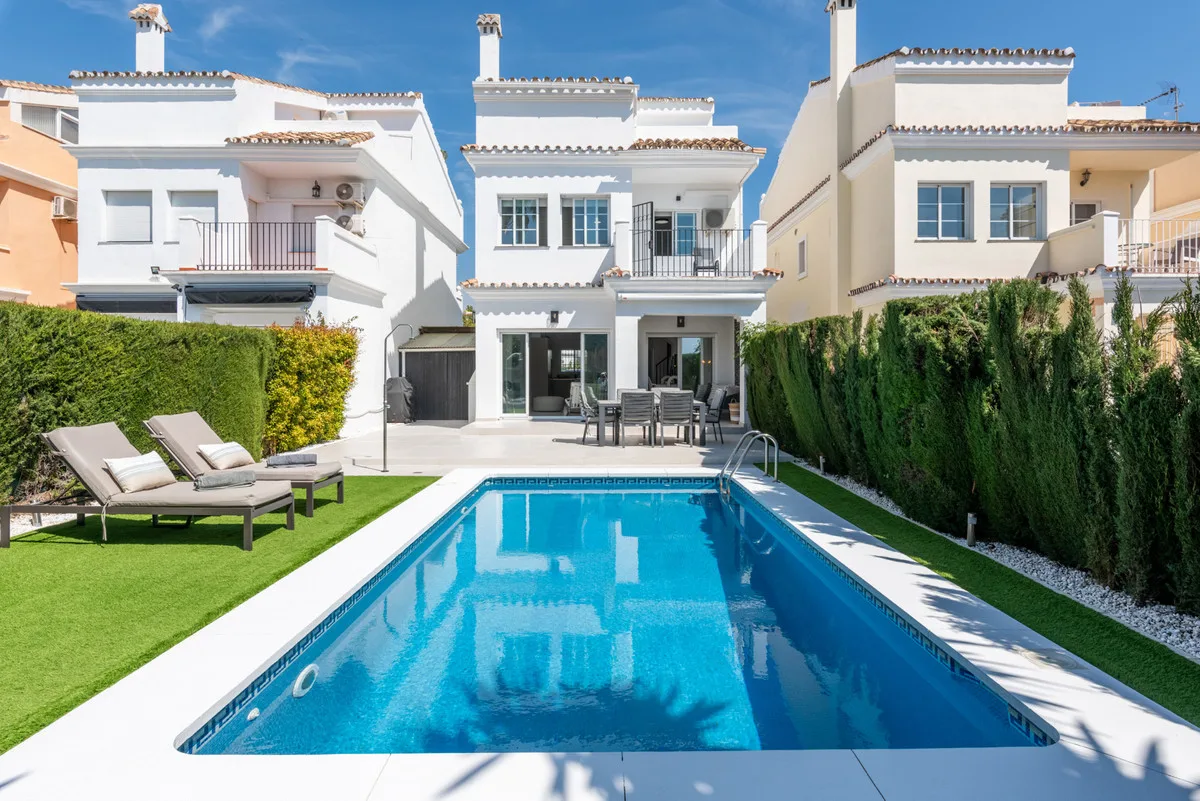 Villa independiente in Bel Air
