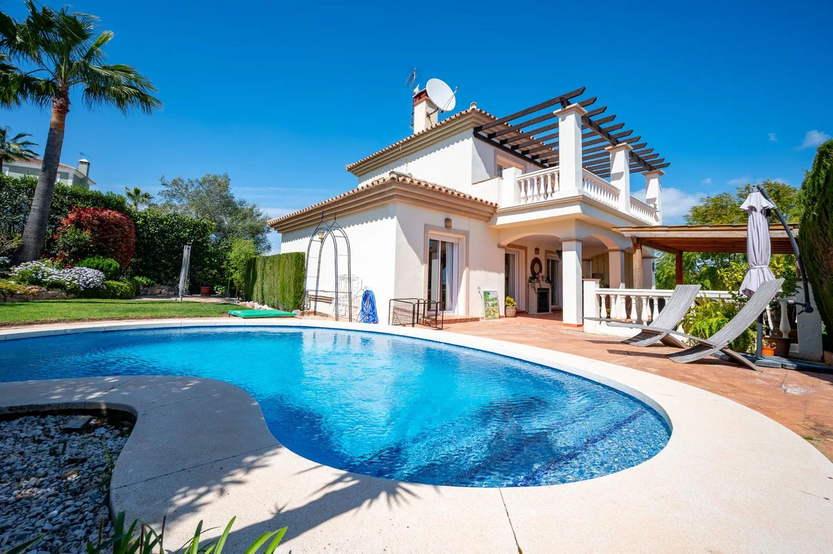 Villa independiente in Coín