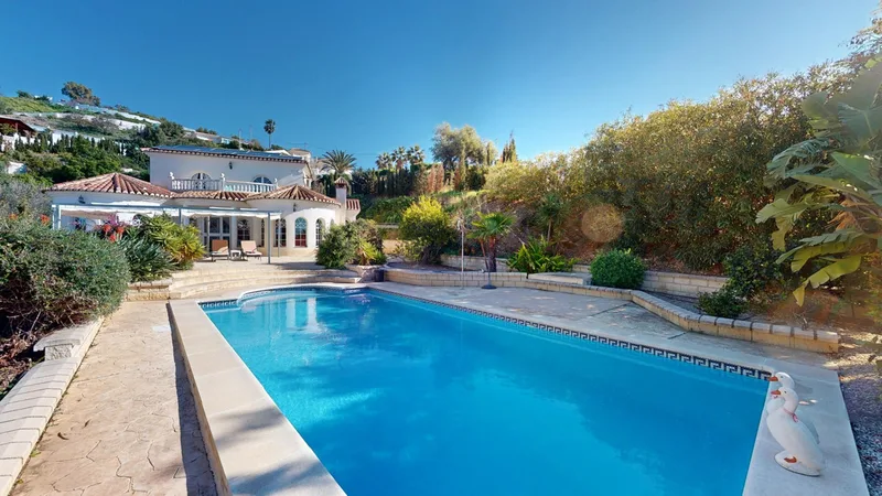 Detached Villa in Algarrobo