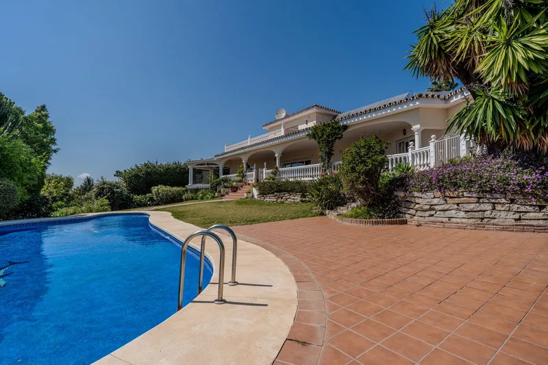 Freistehende Villa · El Paraiso
