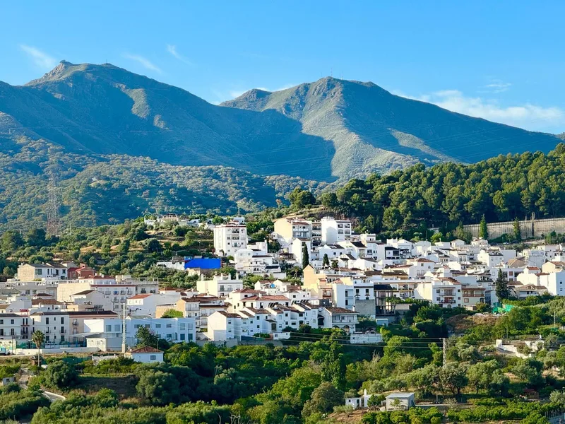 Detached Villa in Monda