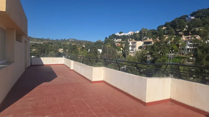 Top Floor Apartment in El Palo
