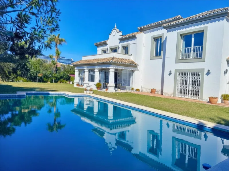 Villa independiente · Estepona