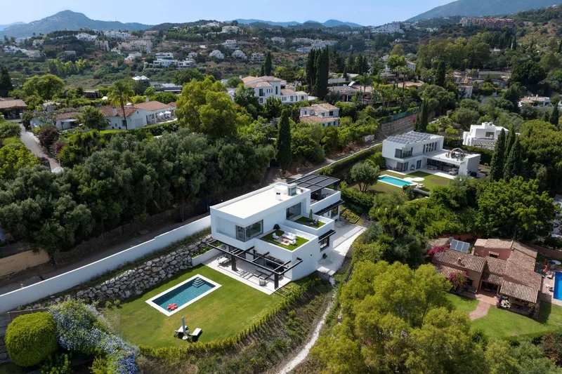 Fritliggende villa · Benahavís