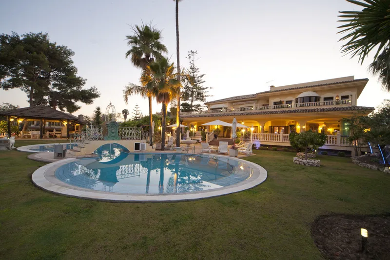 Villa individuelle · Nueva Andalucía