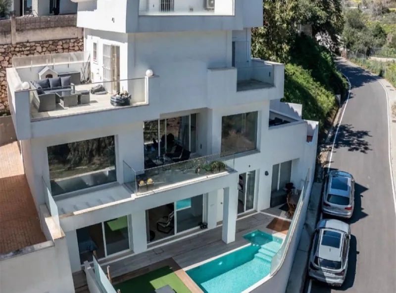 Detached Villa in Benalmadena