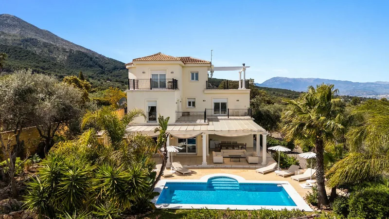 Fritliggende villa · Alhaurín el Grande