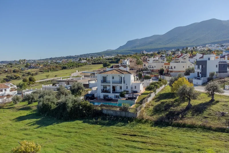 Detached Villa in Alhaurín el Grande