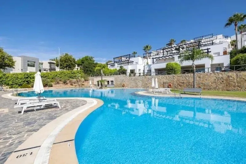Semi-Detached House in Santa Clara