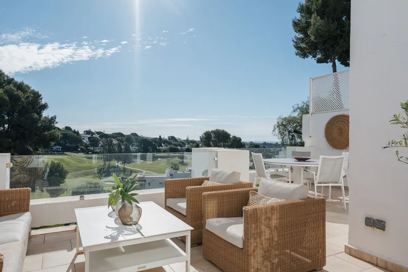 Penthouse in Nueva Andalucía