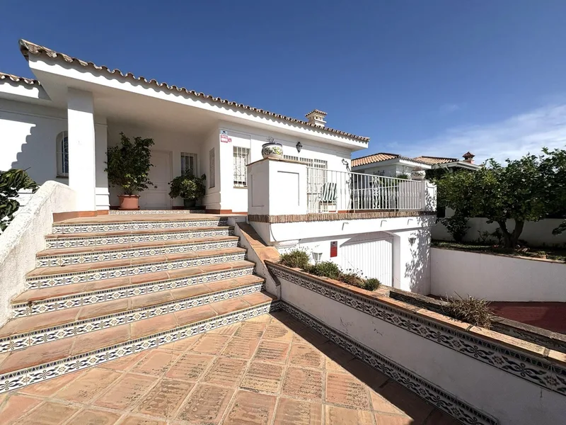 Detached Villa in Alhaurín de la Torre