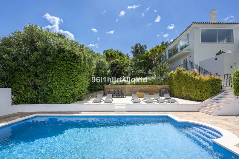 Fritliggende villa · Sotogrande Alto