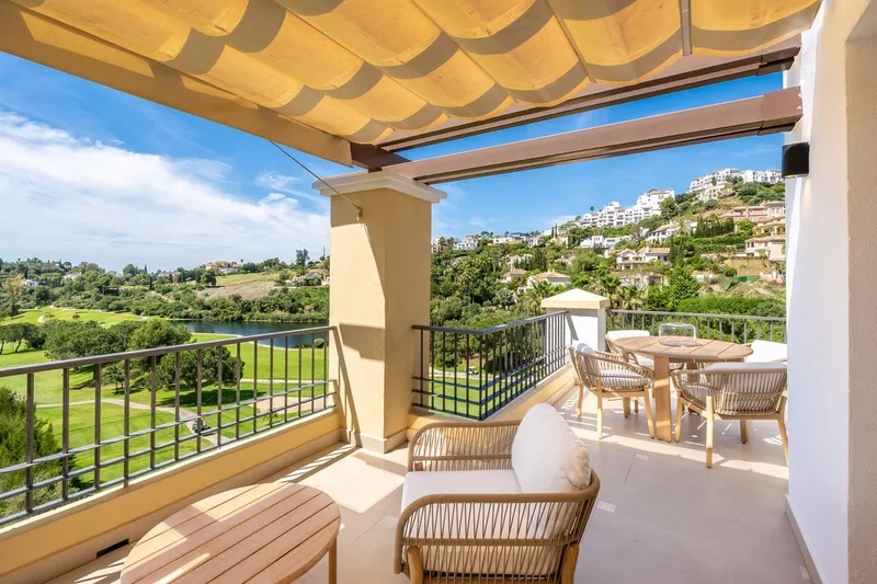 Penthouse · Los Arqueros