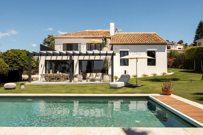 Fritliggende villa · Benahavís