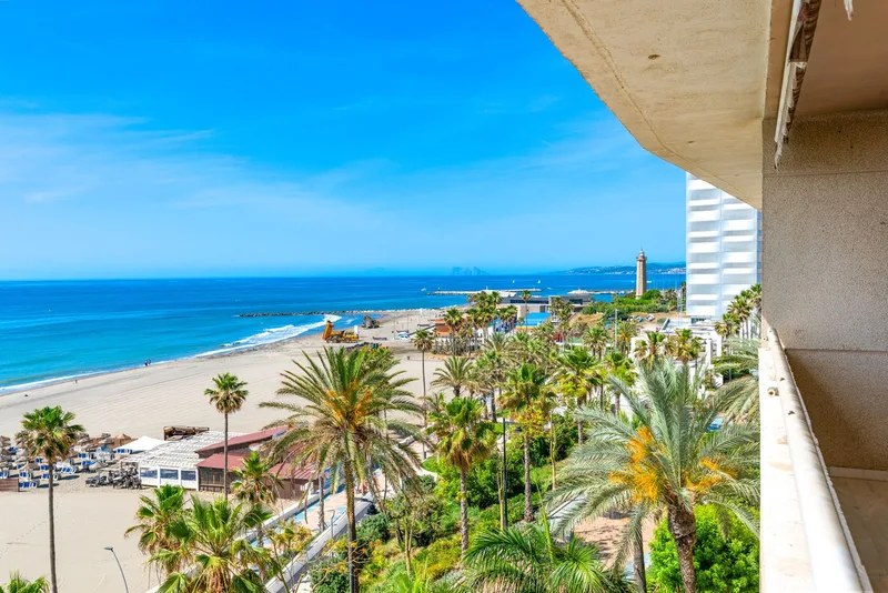Wohnung im obersten Stock · Estepona