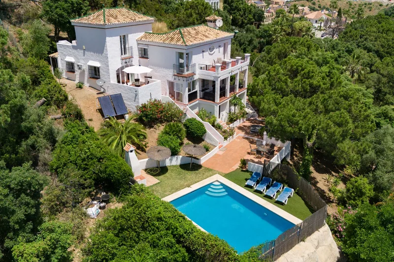 Freistehende Villa · Estepona